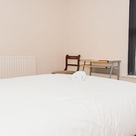 City Rooms In Stoke City Bagian luar foto