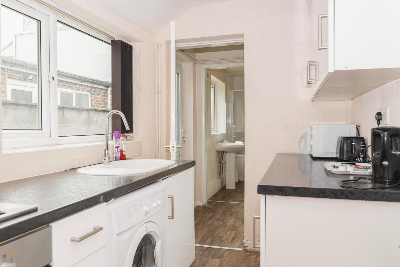 City Rooms In Stoke City Bagian luar foto