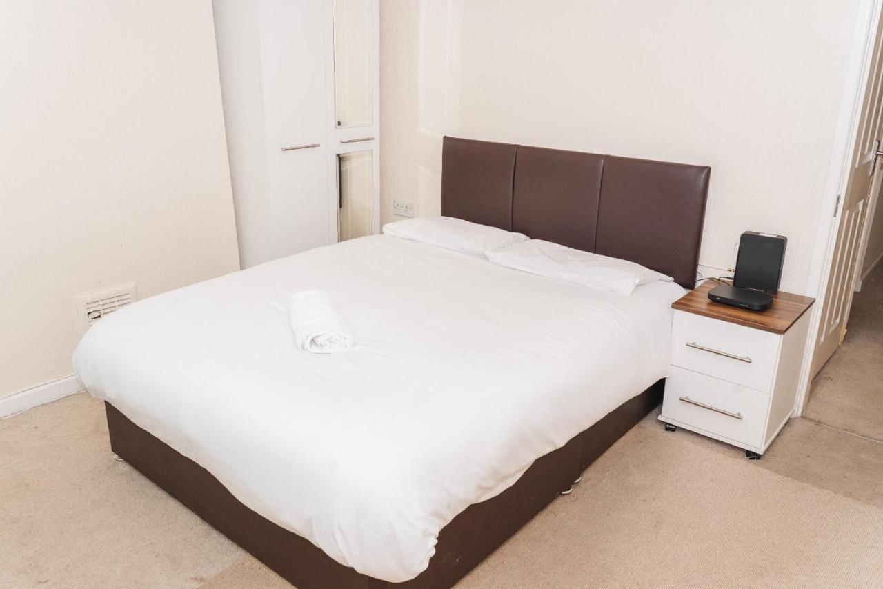 City Rooms In Stoke City Bagian luar foto