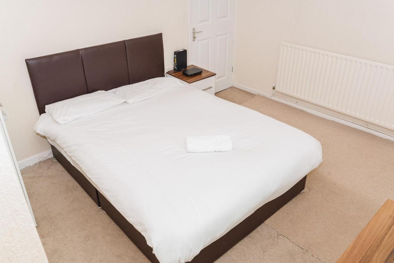 City Rooms In Stoke City Bagian luar foto
